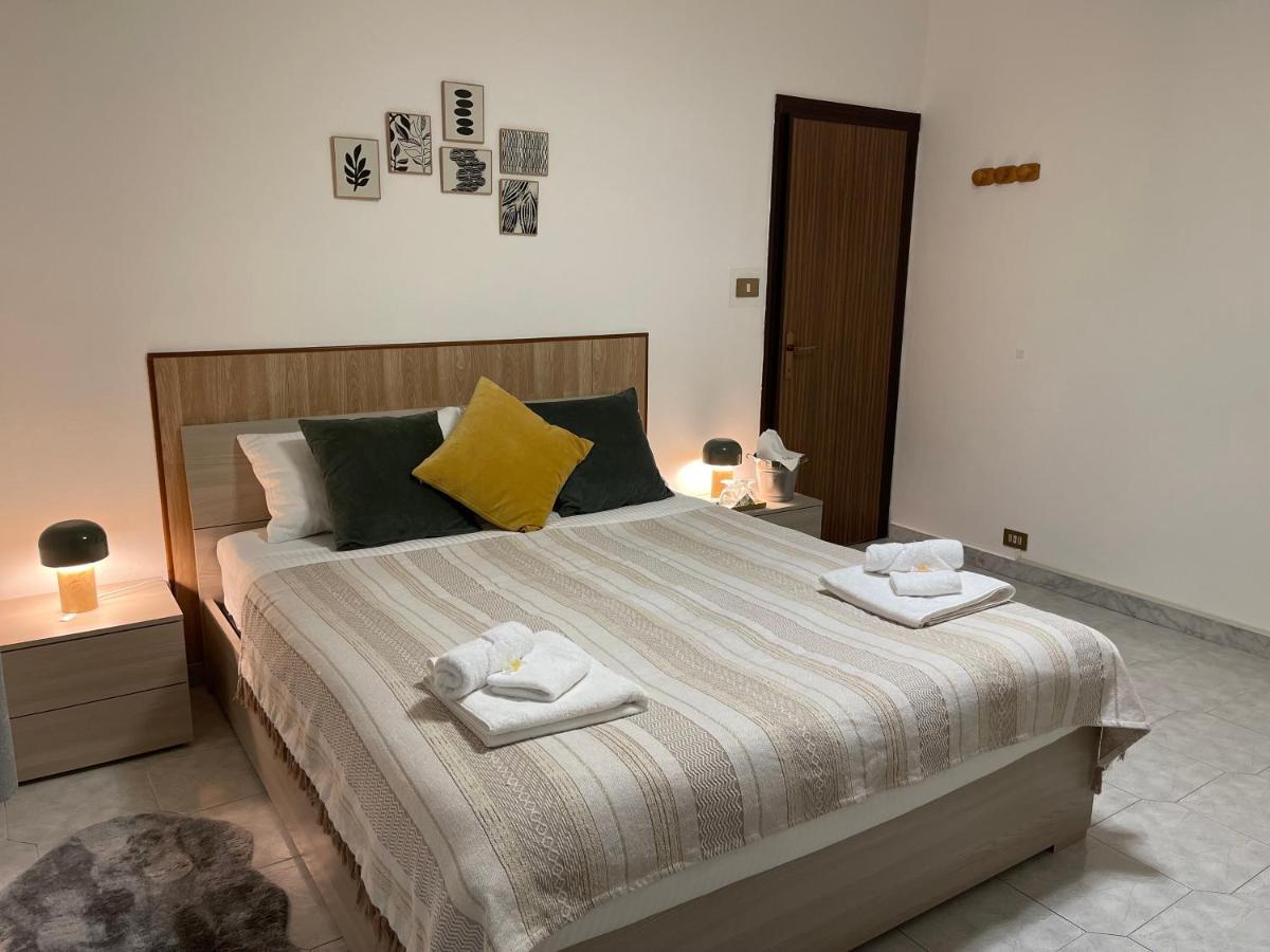 Oxalis Apartment Болоня Екстериор снимка